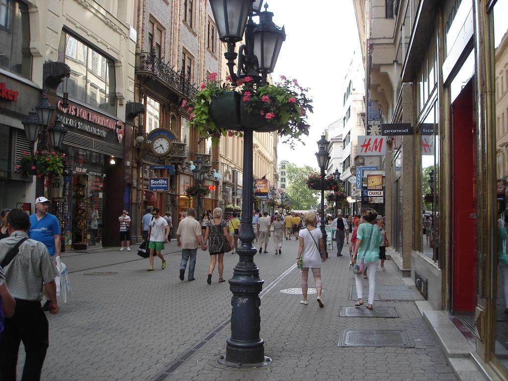 Romantic Centrum Apartman Budapest Exterior photo