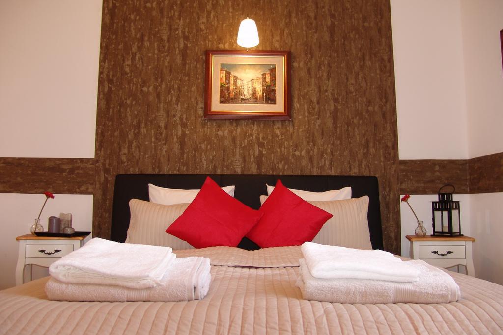 Romantic Centrum Apartman Budapest Exterior photo